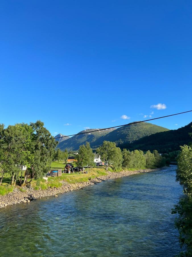 Vistdal Camping Myklebostad  Exteriör bild