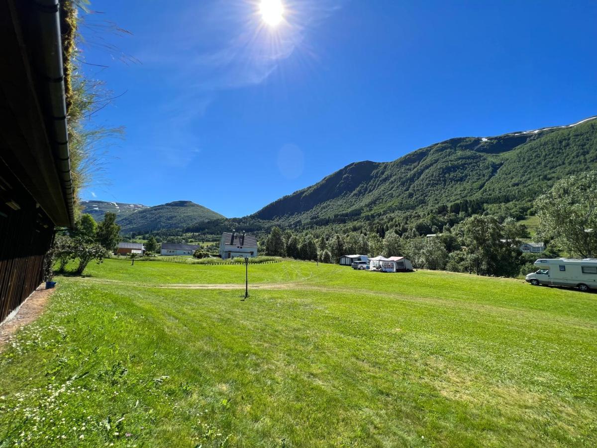 Vistdal Camping Myklebostad  Exteriör bild